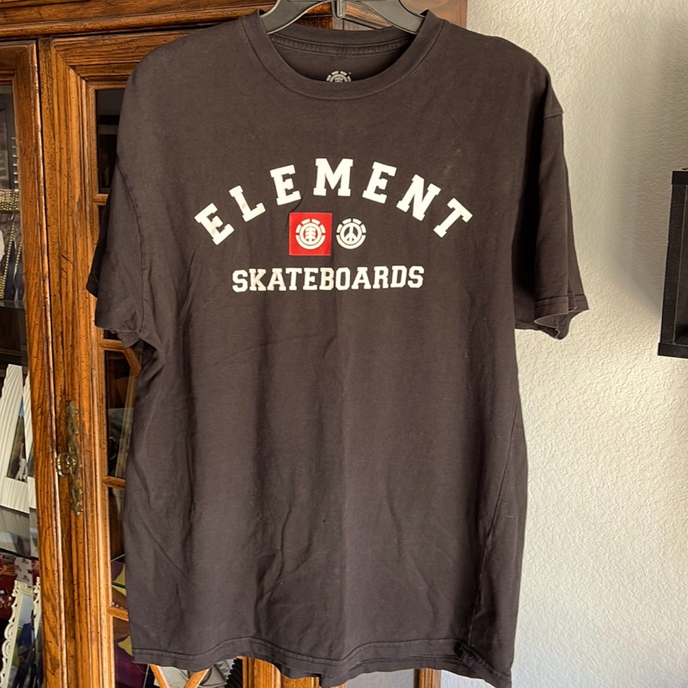 Boys Element T-Shirt Size L